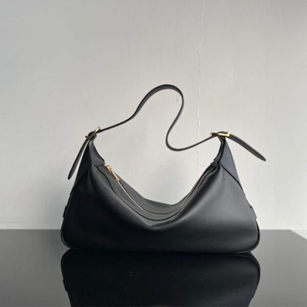 CELINE ROMY medium bag in soft calfskin black - Image 4