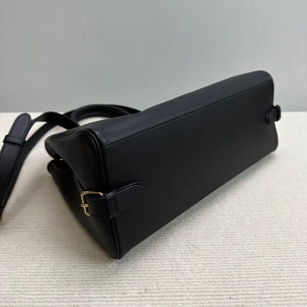 CELINE MEDIUM APPOLINE BAG IN SUPPLE CALFSKIN black - Image 5