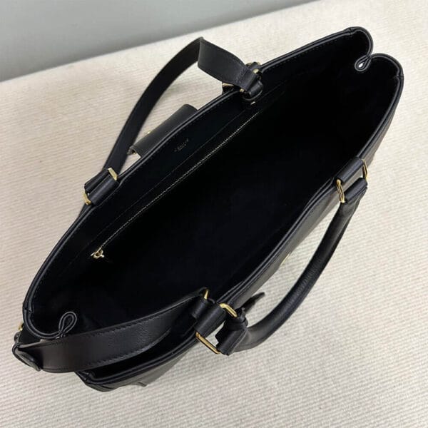 CELINE MEDIUM APPOLINE BAG IN SUPPLE CALFSKIN black - Image 8