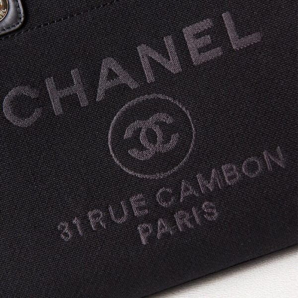 Chanel Small Tote Bag black - Image 6