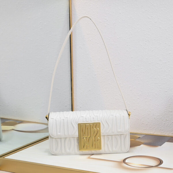 Miss Dior Flap Bag Beige - Image 2