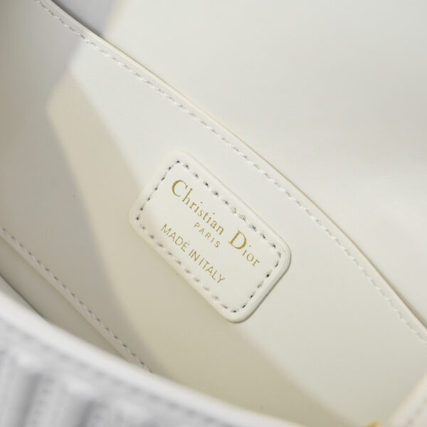 Miss Dior Flap Bag Beige - Image 7