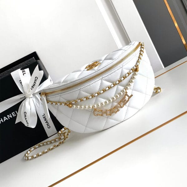 Chanel Waist bag Beige - Image 2