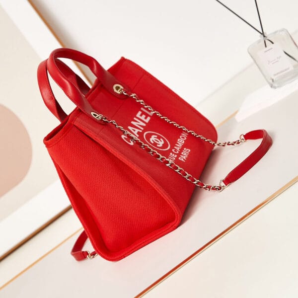 Chanel Small Tote Bag Khaki - Image 3