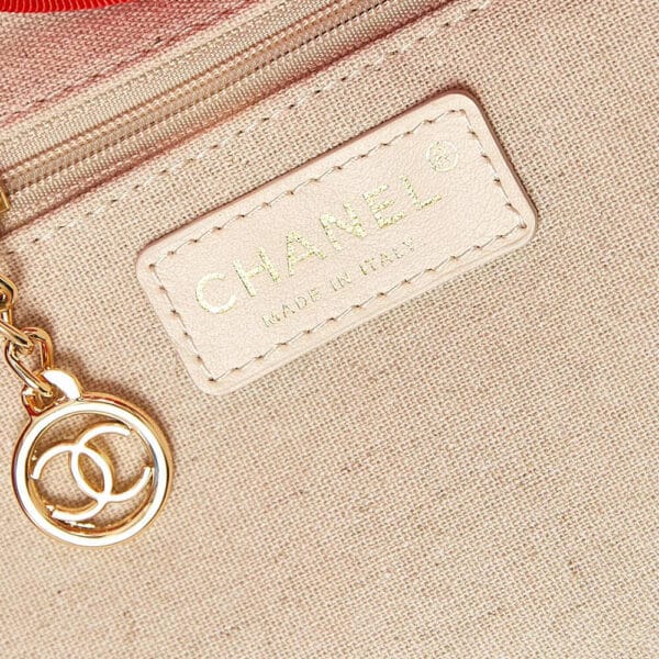 Chanel Small Tote Bag Khaki - Image 8