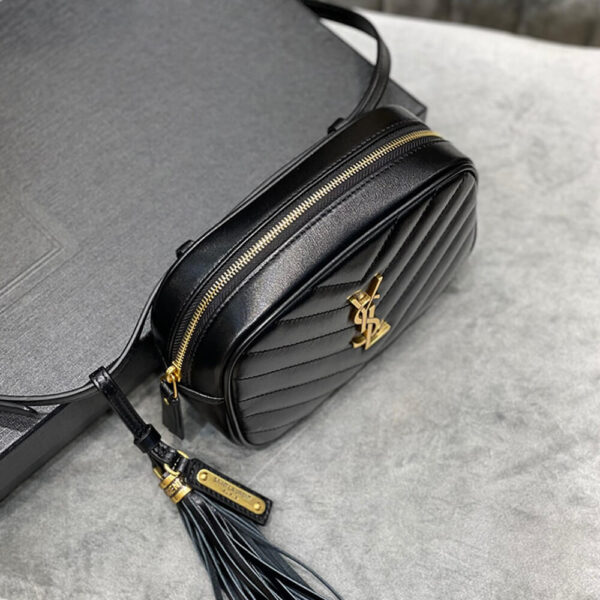 YSL LOU BELT BAG IN MATELASSE LEATHER black - Image 4