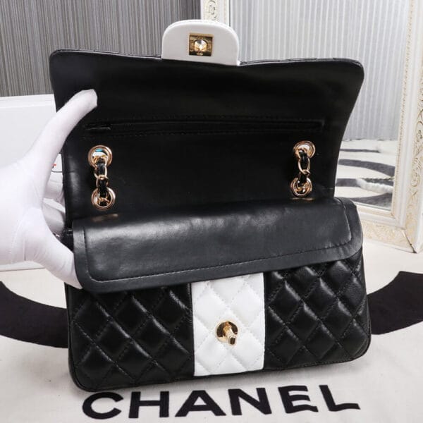 CHANEL CLASSIC HANDBAG black - Image 7