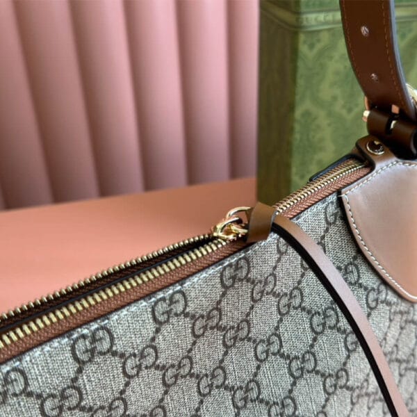 GG Emblem medium shoulder bag Beige - Image 6
