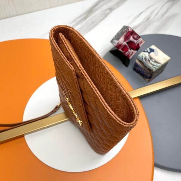 YSL CASSANDRE matelassé leather flap clutch Khaki - Image 3