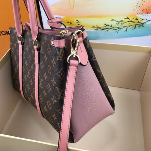 Louis Vuitton SOUFFLOT MM black - Image 3