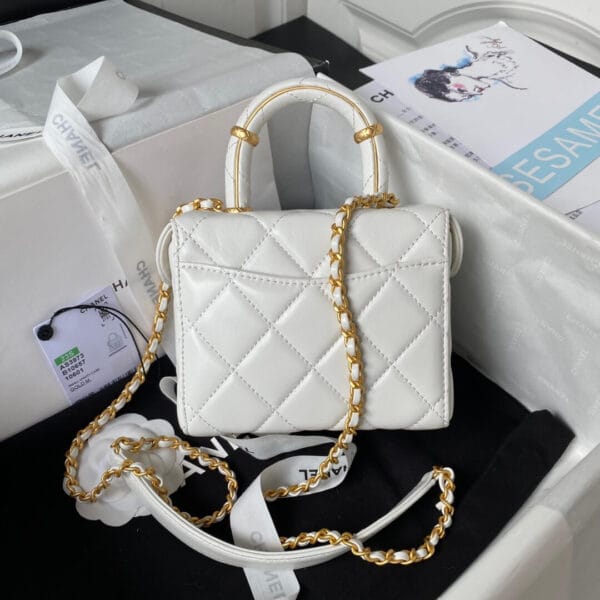 Chanel 23S handle cosmetic bag(high-end grade) Beige - Image 4