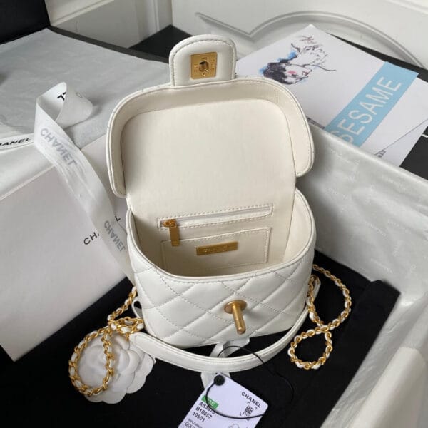 Chanel 23S handle cosmetic bag(high-end grade) Beige - Image 8
