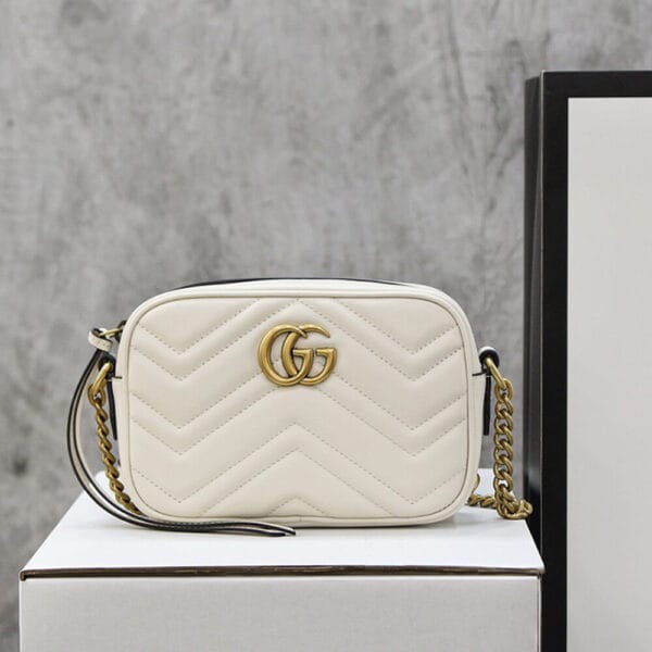 GG Marmont matelasse mini bag Beige - Image 2