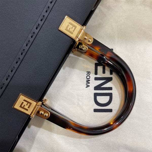 FENDI SUNSHINE Medium Tote Bag black - Image 6