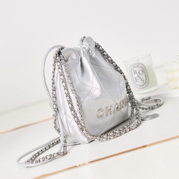 CHANEL 22 MINI HANDBAG Lake Blue - Image 3