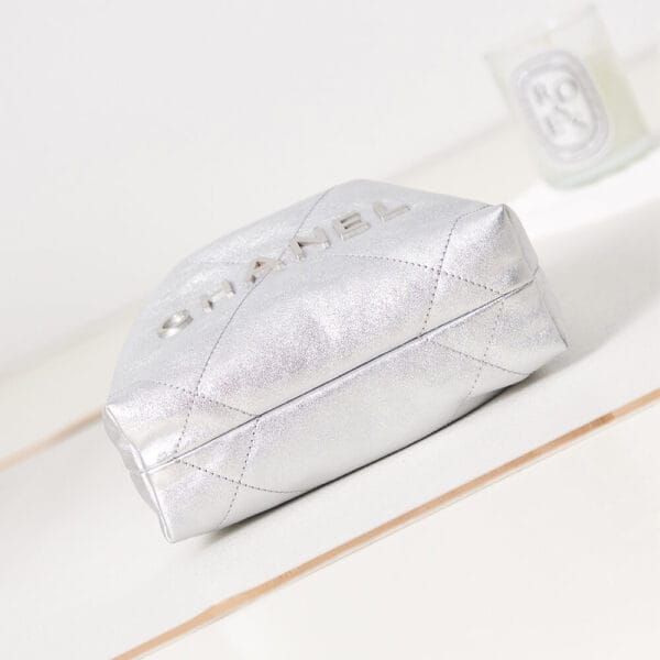 CHANEL 22 MINI HANDBAG Lake Blue - Image 7