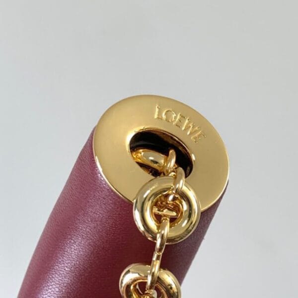 Loewe Medium Squeeze bag in nappa lambskin Pink - Image 6
