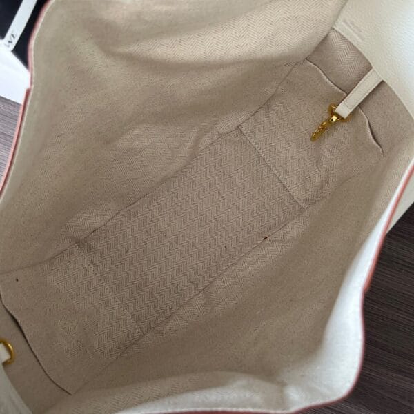 Loewe Small Hammock bag in soft grained calfskin Beige - Image 8