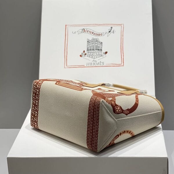 Hermes Steeple 28 bag(high-end grade) Beige - Image 4