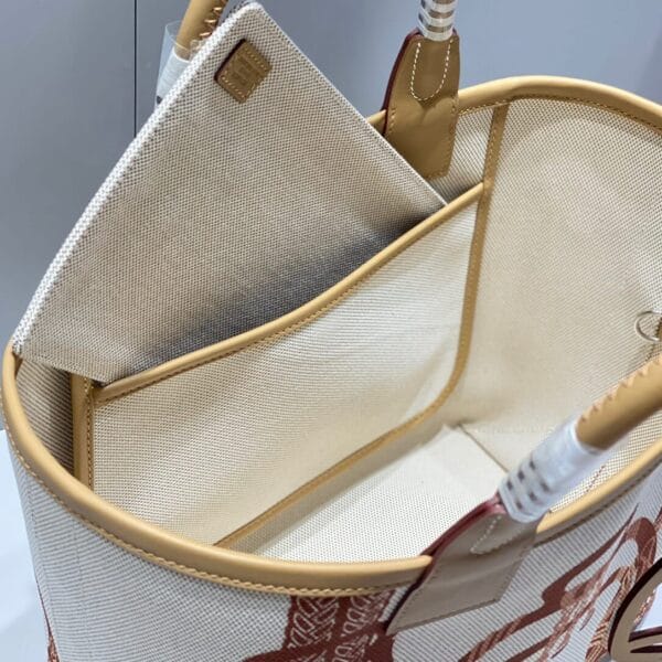 Hermes Steeple 28 bag(high-end grade) Beige - Image 8