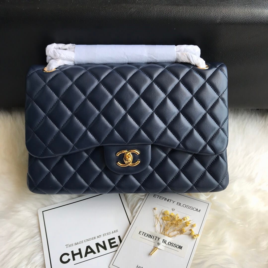 CHANEL LARGE CLASSIC HANDBAG(High-end grade) Dark Olive - Image 2