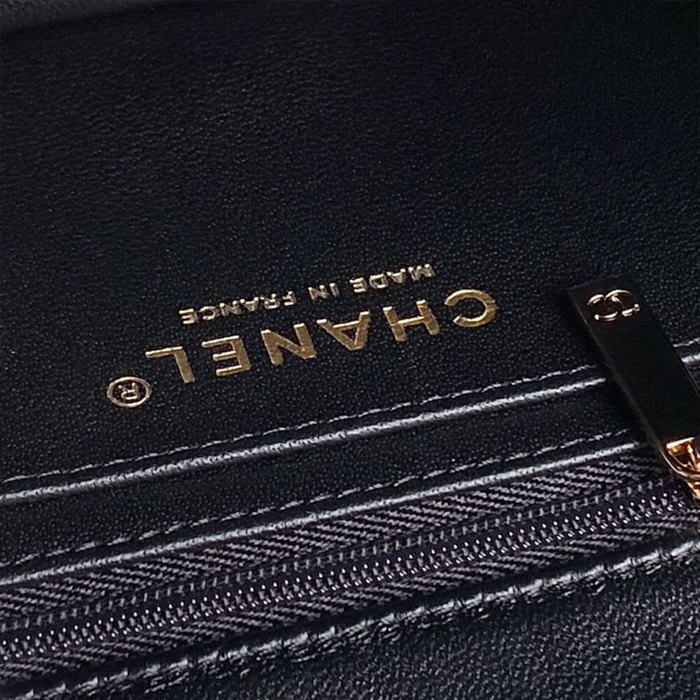 CHANEL Mini Classic Handbag With Top Handle black - Image 8