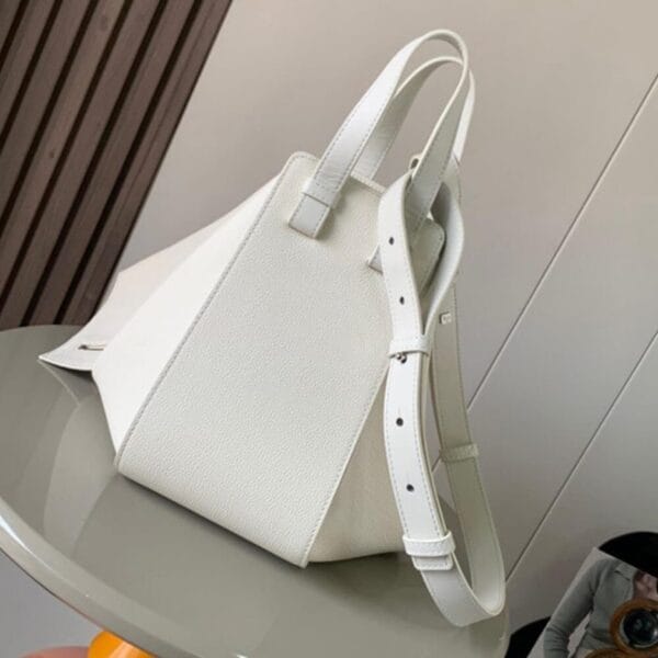 Loewe Small Hammock bag in soft grained calfskin Beige - Image 4