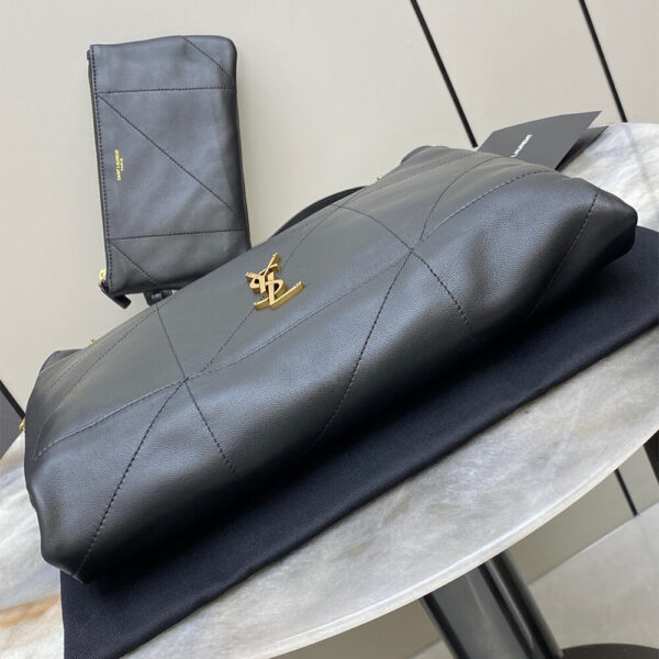 YSL JAMIE 4.3 POCHON in lambskin black - Image 5