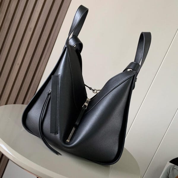 Loewe Small Hammock bag in soft grained calfskin black - Image 3