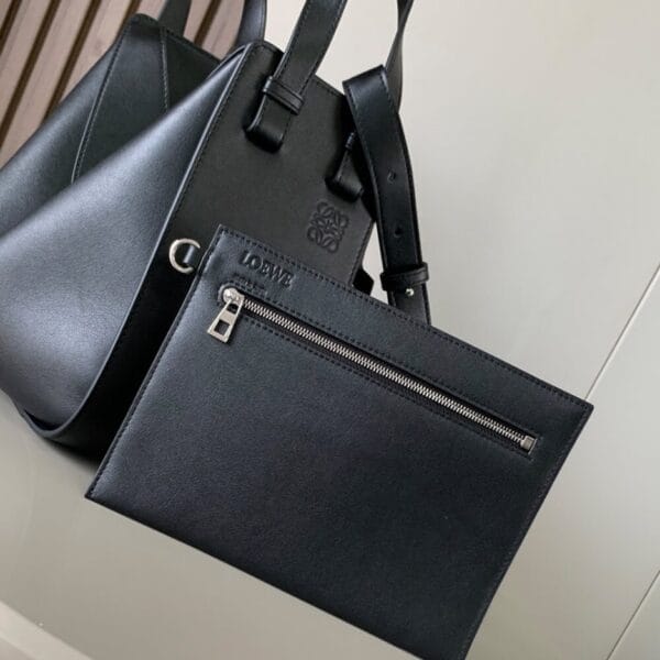 Loewe Small Hammock bag in soft grained calfskin black - Image 6