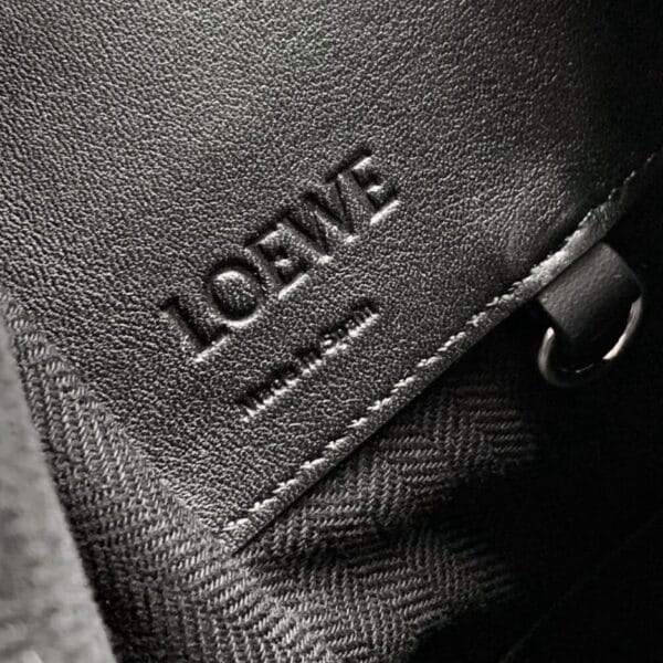 Loewe Small Hammock bag in soft grained calfskin black - Image 7