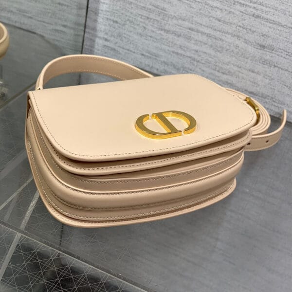 Dior Medium 30 Montaigne Avenue Top Handle Bag Beige - Image 5