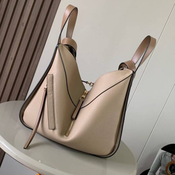 Loewe Small Hammock bag in soft grained calfskin Beige - Image 3