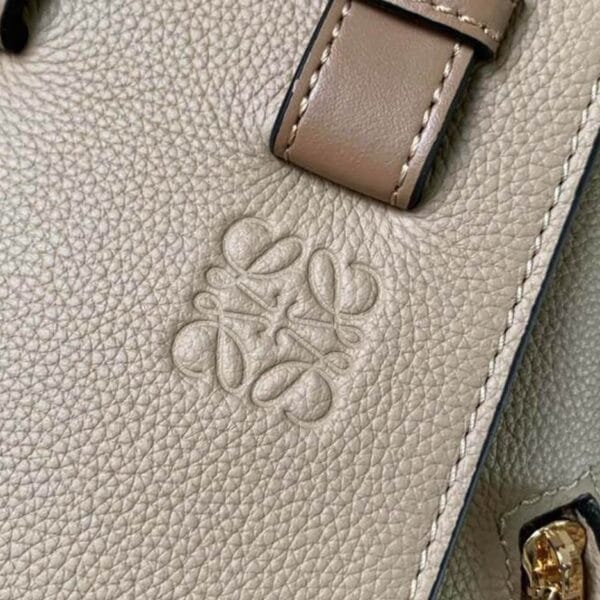 Loewe Small Hammock bag in soft grained calfskin Beige - Image 6