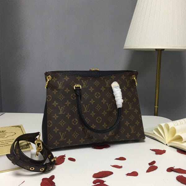 Louis Vuitton PALLAS MM black - Image 2