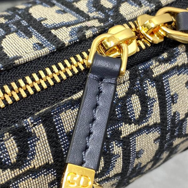 Dior Groove 16 Bag black - Image 6