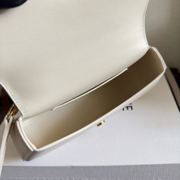 CELINE TEEN CELINE LOLA bag in shiny calf leather(High-end Grade) Beige - Image 8