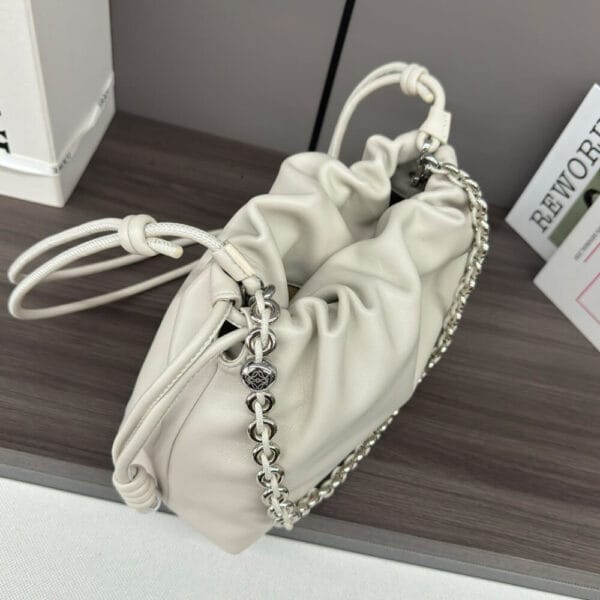 Loewe Medium Flamenco purse in mellow nappa lambskin Beige - Image 6