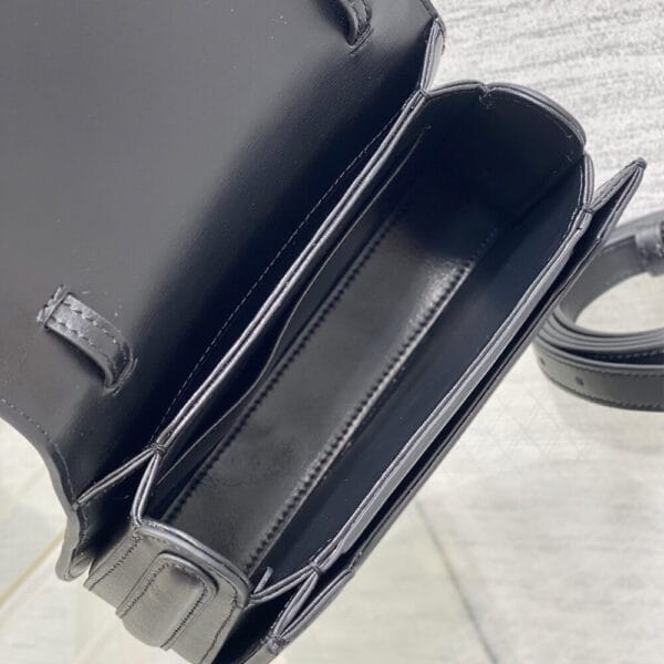 Dior Medium 30 Montaigne Avenue Top Handle Bag black - Image 8