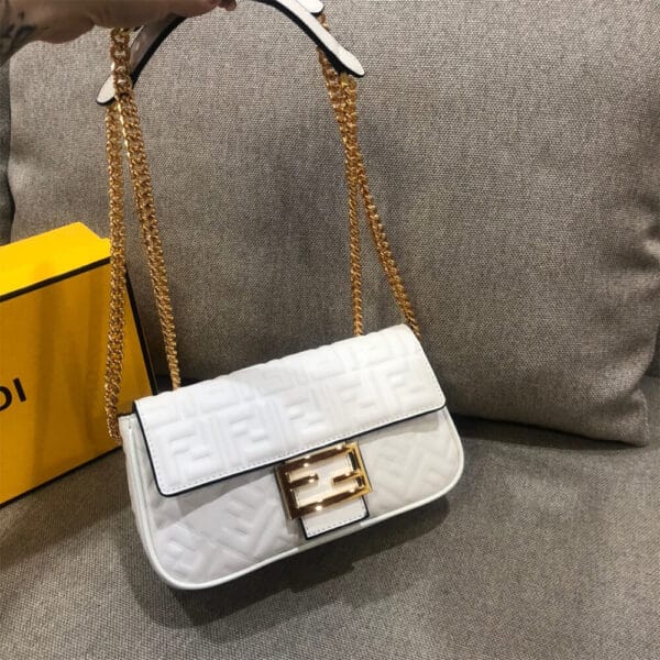 Fendi Baguette Chain Midi Beige - Image 7