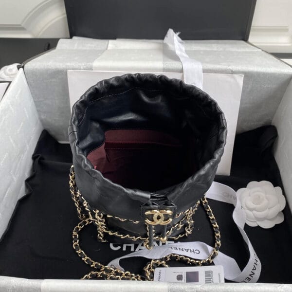 CHANEL Small Drawstring Bag black - Image 8