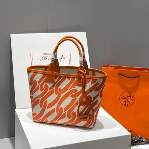Hermes Steeple 28 bag(high-end grade) Lake Blue - Image 2