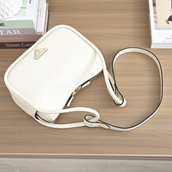 Prada Darling leather handbag Beige - Image 6