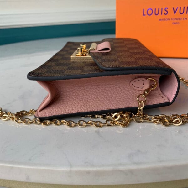 Louis Vuitton CROISETTE CHAIN WALLET Beige - Image 4
