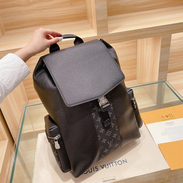 Louis Vuitton Outdoor Backpack black - Image 3