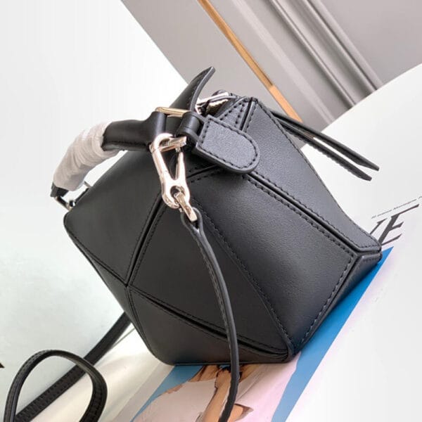 LOEWE Mini Puzzle bag in classic calfskin black - Image 3