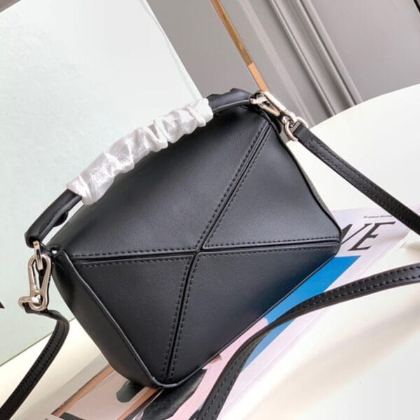 LOEWE Mini Puzzle bag in classic calfskin black - Image 4