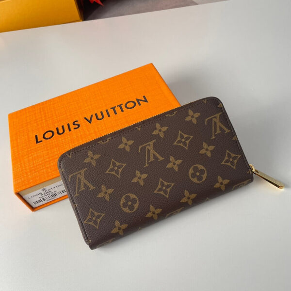 LV Zippy Wallet black - Image 4