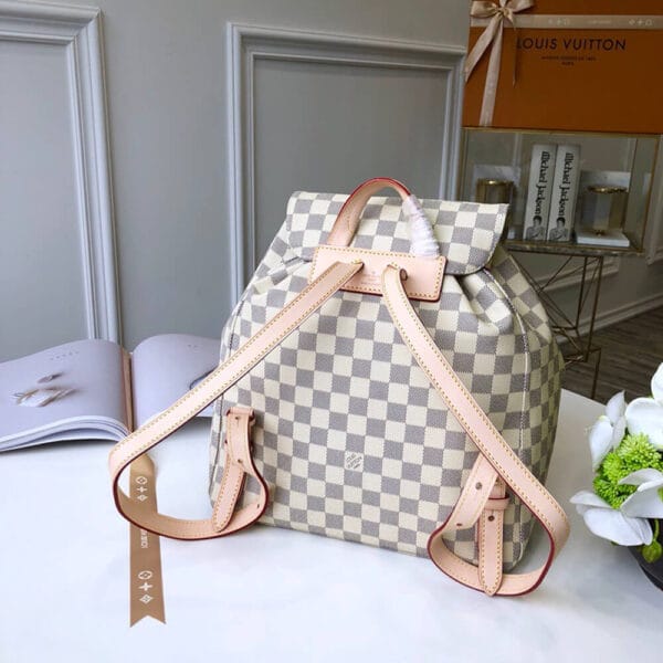 Louis Vuitton SPERONE Beige - Image 4