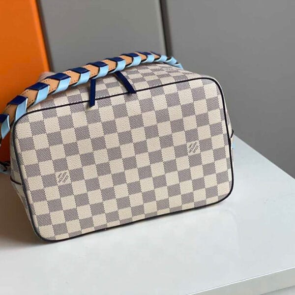 Louis Vuitton NeONOe MM Beige - Image 5